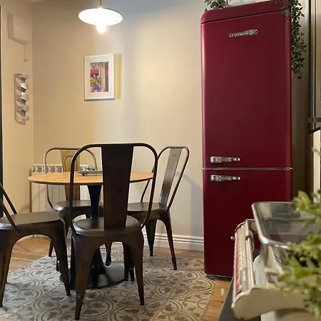 Apartament Retromirabeau 